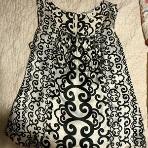 Stylish Black and White Kids TopWHBM sleeveless top